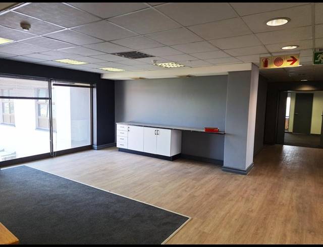 BUSINESS PROPERTY TO RENT IN ROUTE 21 BUSINESS PARK